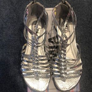 🍍Mia kids silver sandals